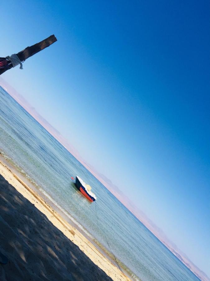Отель Half Moon Camp Таба Экстерьер фото
