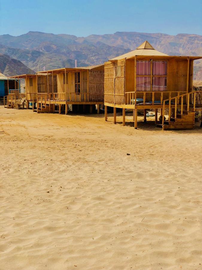 Отель Half Moon Camp Таба Экстерьер фото
